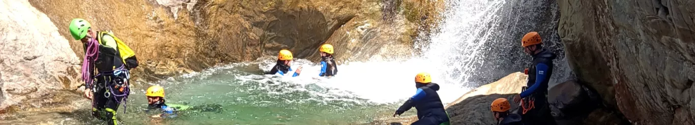 Canyoning &agrave; Argel&egrave;s Gazost et Lourdes, profitez des canyons (H&eacute;as, G&egrave;dre et Ossoue) dans les Pyr&eacute;n&eacute;es.